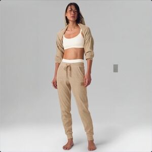ALO MUSE SWEAT PANTS JOGGERS SMALL